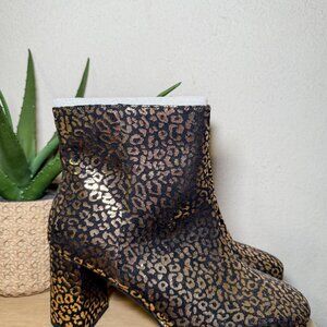 NWOT torrid metallic leopard print platform booties | sz 11.5 WW